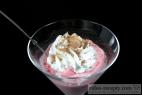 Recept Rýchle ovocné knedle - jahodová zmrzlina - návrh na servírovanie