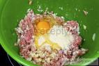 Recept Mäsové ryžovo-kelové plnené papriky s paradajkovou omáčkou - mäsové knedličky - príprava